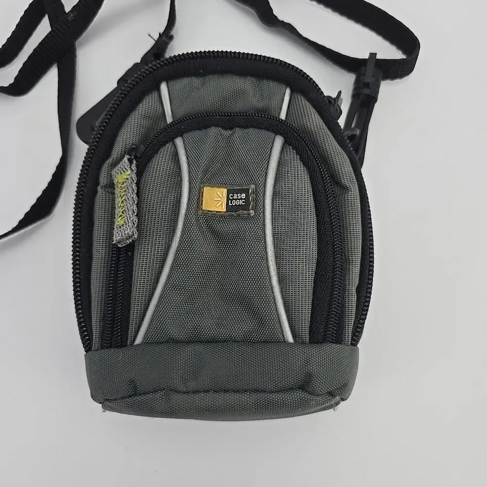 Case Logic Black Compact Camera Pouch Nylon, Padded, Belt Loop